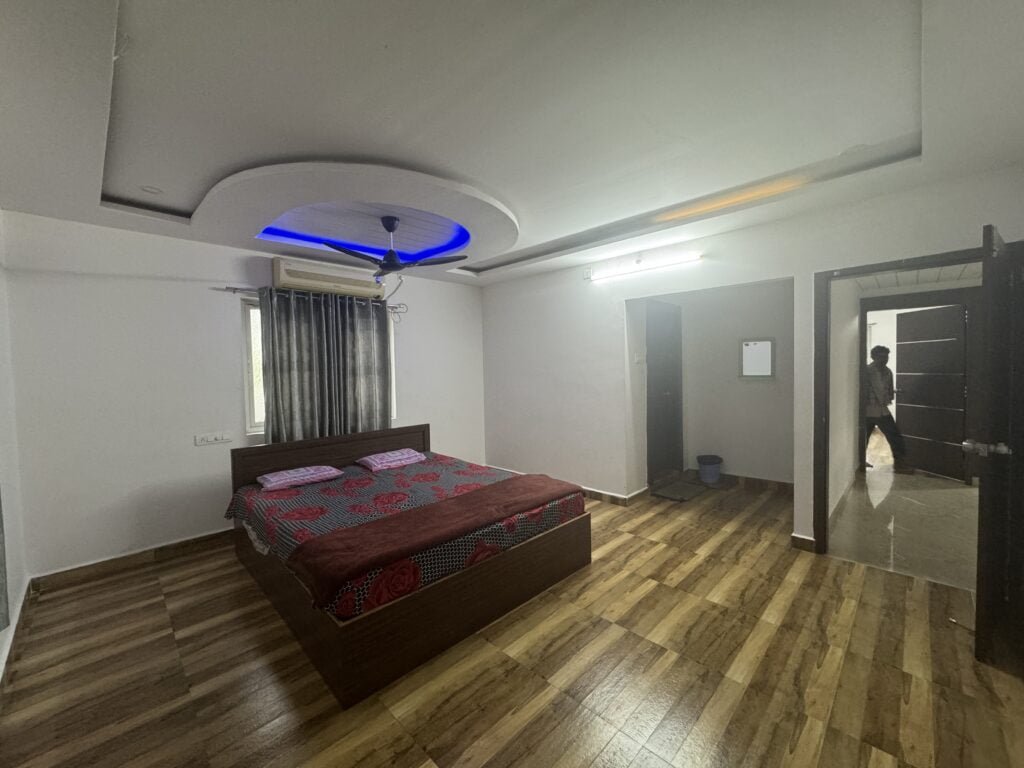 Spacious Farmhouse in Manneguda – Perfect for Events and Family Gatherings