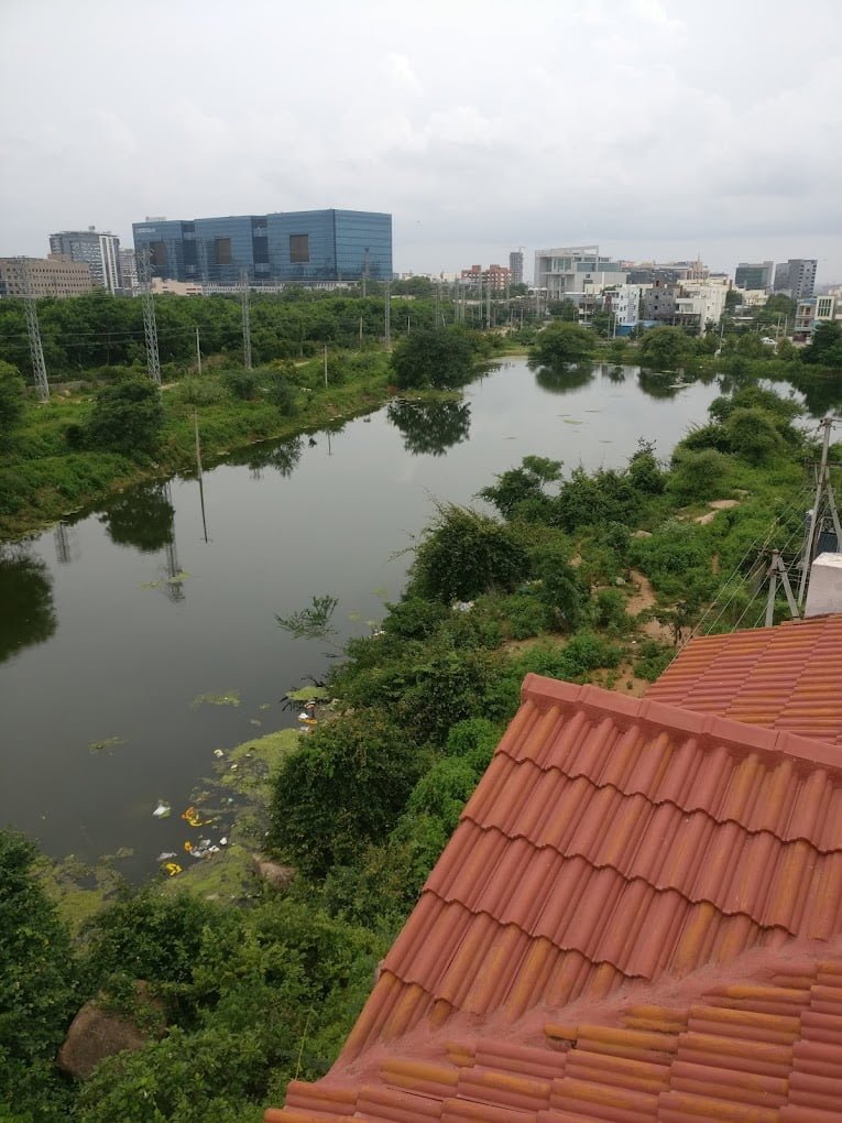 Charming Guesthouse with Excellent Amenities and Location in Gachibowli