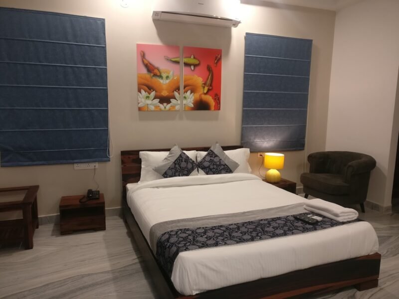 Charming Guesthouse with Excellent Amenities and Location in Gachibowli