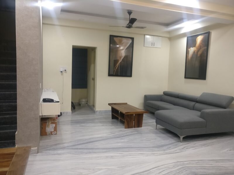 Charming Guesthouse with Excellent Amenities and Location in Gachibowli