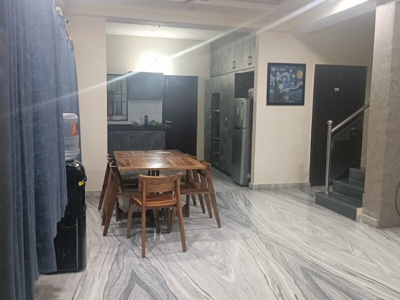 Charming Guesthouse with Excellent Amenities and Location in Gachibowli