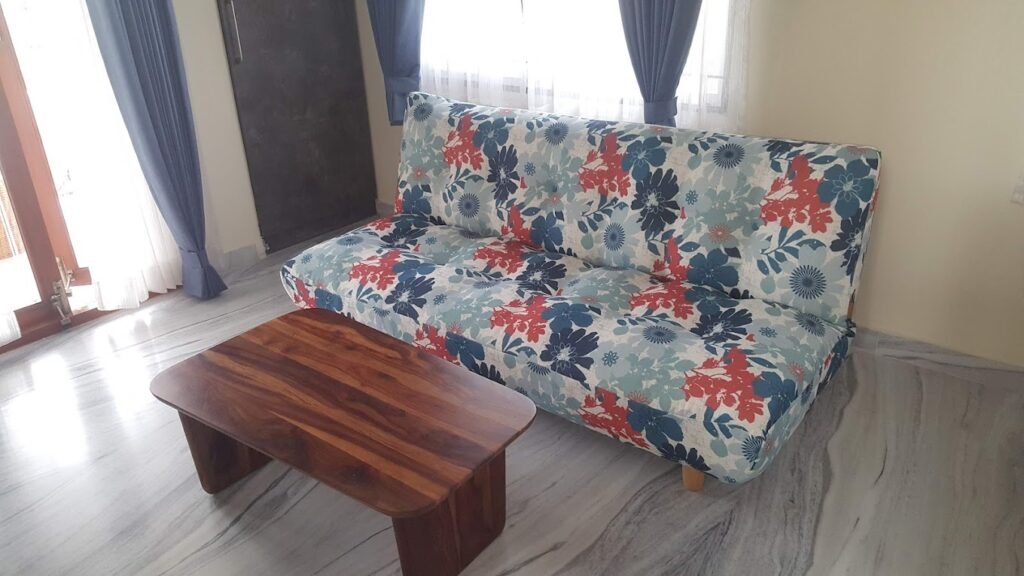 Charming Guesthouse with Excellent Amenities and Location in Gachibowli