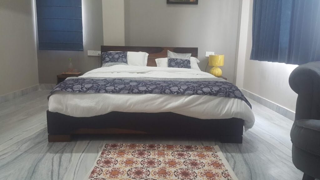 Charming Guesthouse with Excellent Amenities and Location in Gachibowli