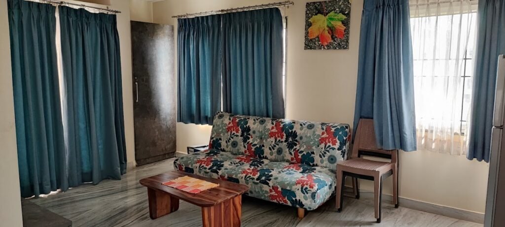 Charming Guesthouse with Excellent Amenities and Location in Gachibowli