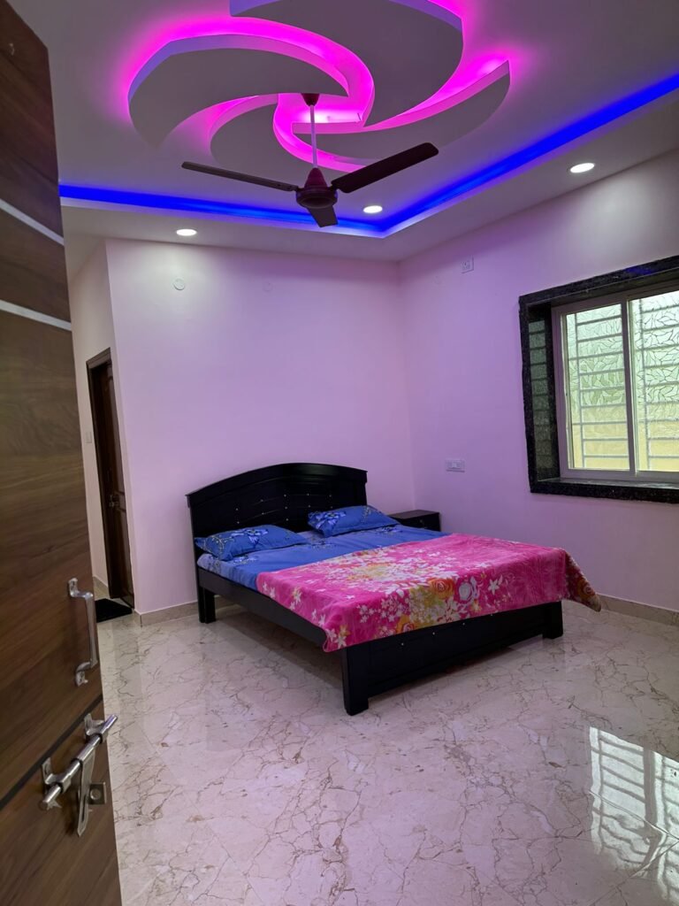 Luxurious Getaway with Modern Amenities in Moinabad (12 hours and 24 hours booking)