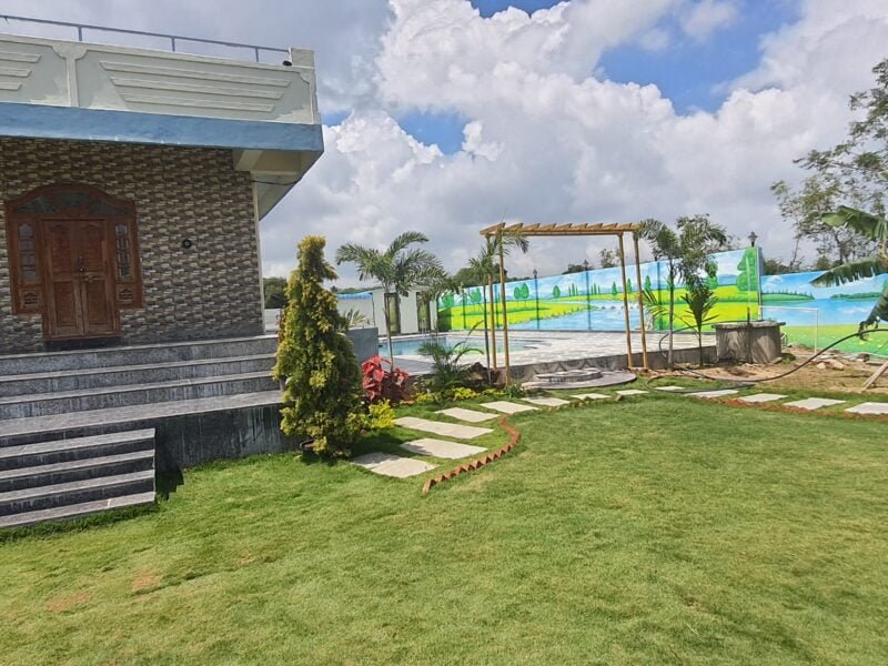 Fully-Equipped Farmhouse Retreat with Pool and Games at Shamirpet