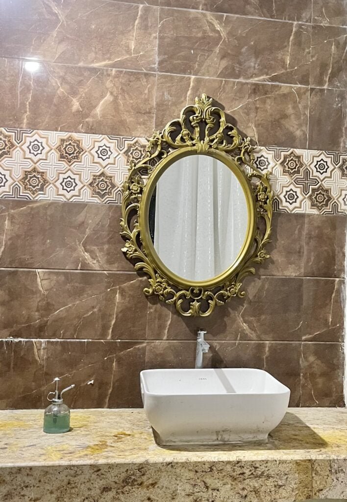 Luxurious Farmhouse with Pool and Mango Farm – Perfect for Parties and Family Fun