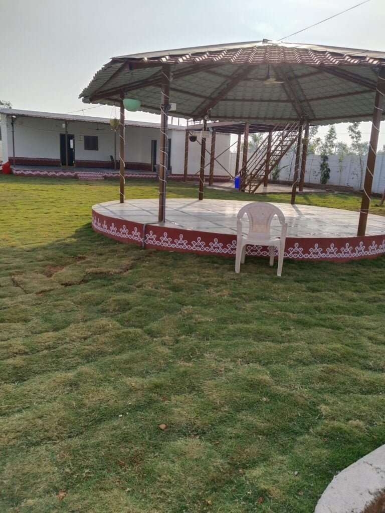 Cozy Farmhouse with Pool and Modern Comforts Near Nagaram