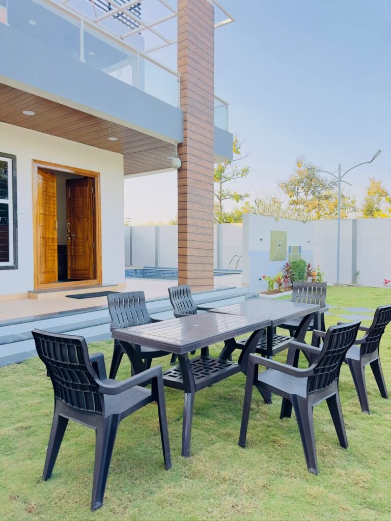 Peaceful Retreat with Modern Amenities near Venkatapuram