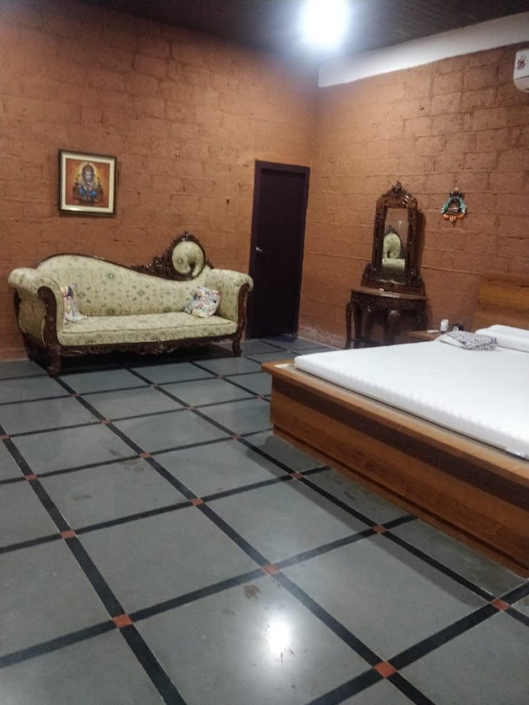 Serene Hideaway in Venkatapuram with Pool and Leisure Features