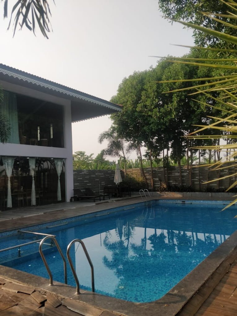 Serene Hideaway in Venkatapuram with Pool and Leisure Features