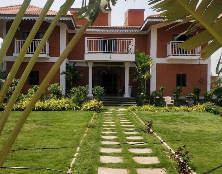 Serene Hideaway in Venkatapuram with Pool and Leisure Features