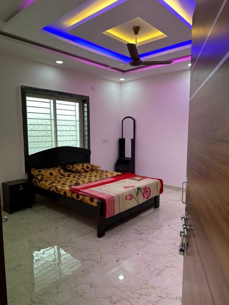 Luxurious Getaway with Modern Amenities in Moinabad (12 hours and 24 hours booking)
