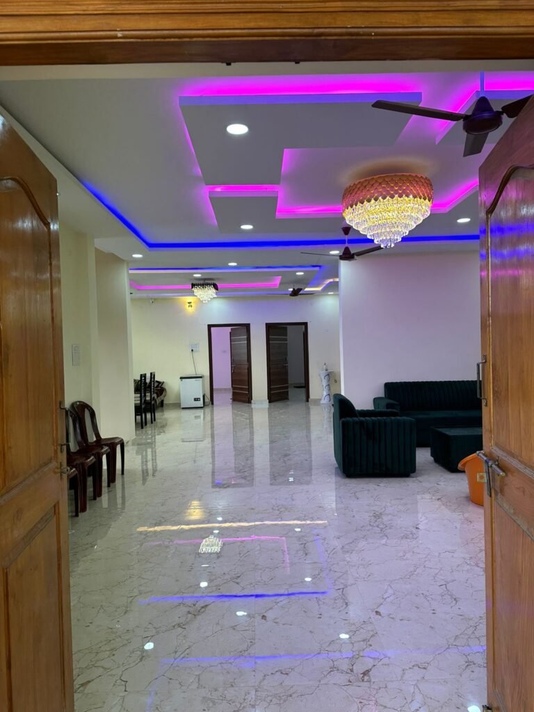 Luxurious Getaway with Modern Amenities in Moinabad (12 hours and 24 hours booking)