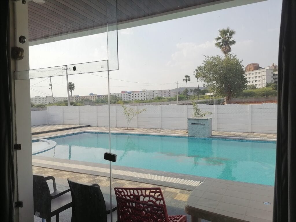 Spacious Farm Stay with Modern Amenities Near Ramoji Film City